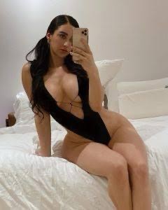 Melis ile escort beylikdüzü Merak Ettiğin Şeyler Burada Başlıyor