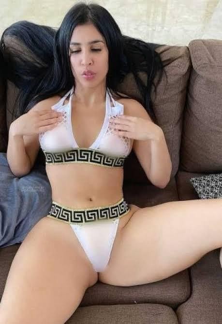 beylikdüzü escort bayan Melis Sıcak Dokunuşlar ve Hoş Sohbet