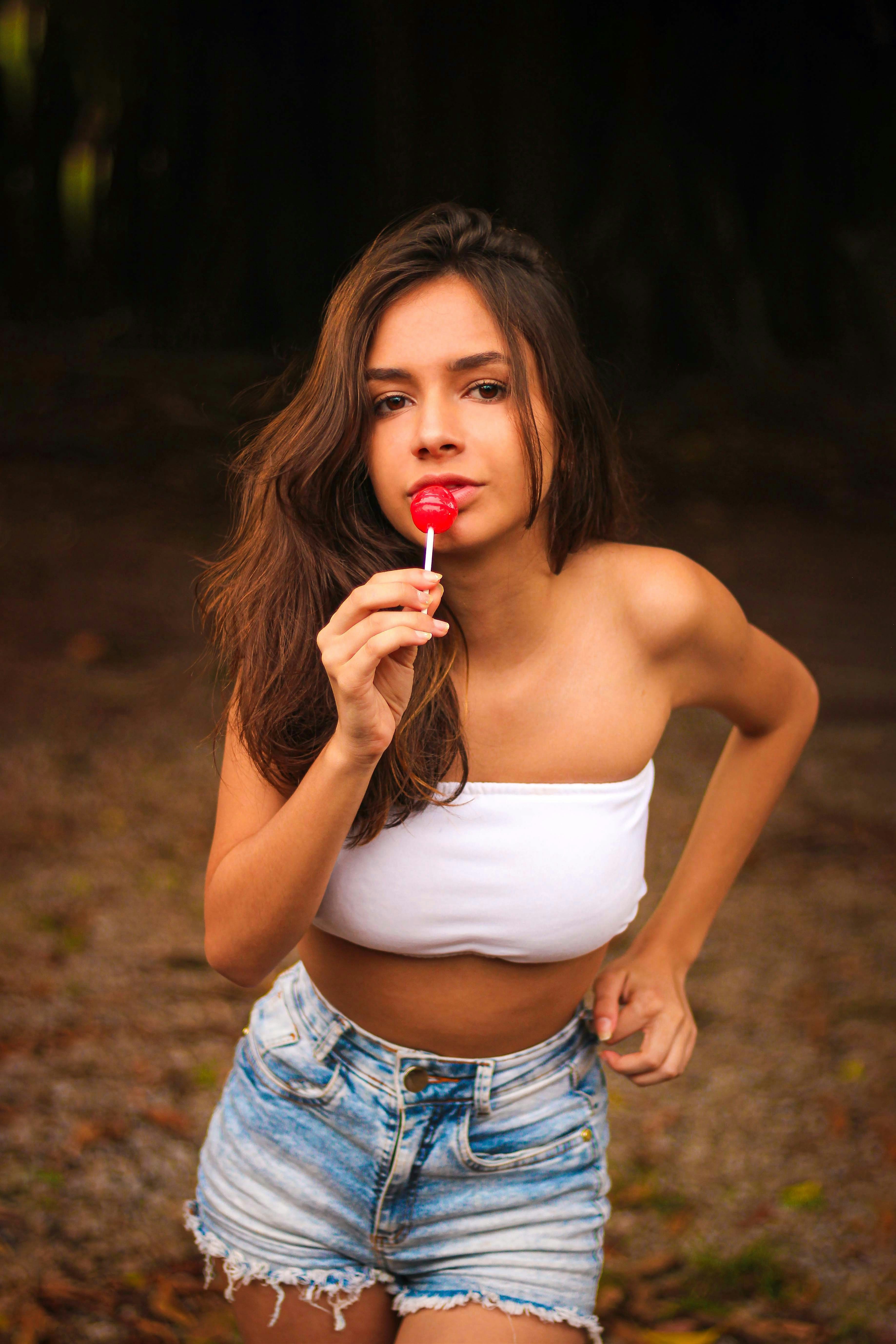 escort esenyurt Elif Gecelerin Vazgeçilmezi